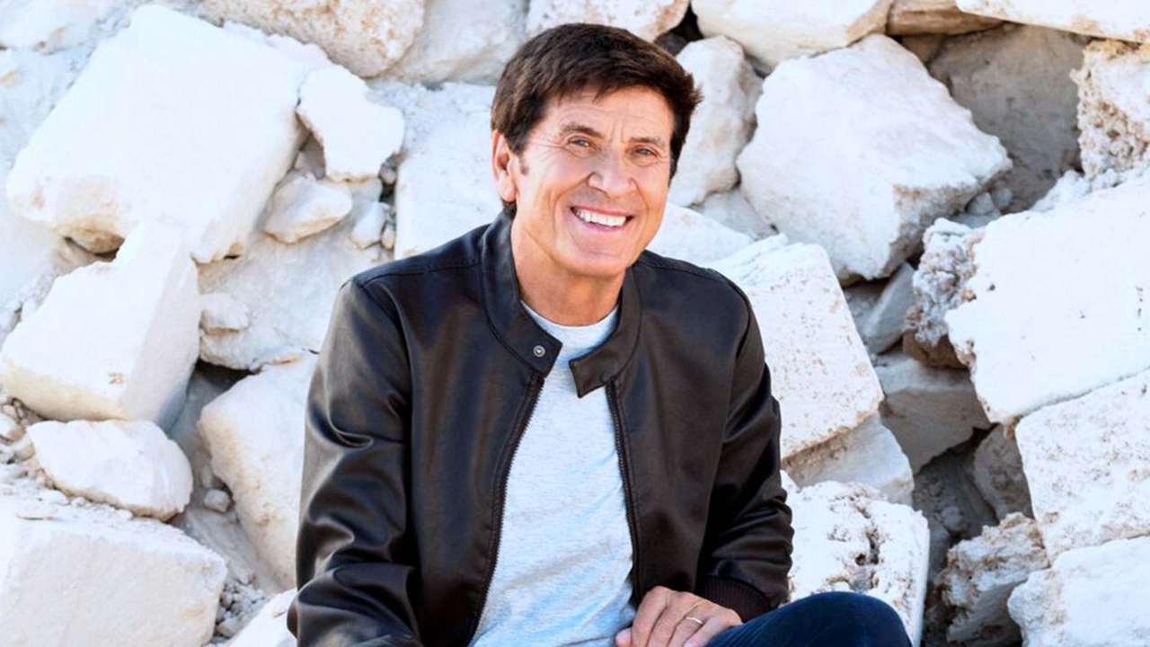 Gianni Morandi attacca moglie