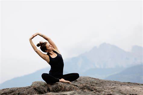 Lo yoga aiuta il pensiero positivo