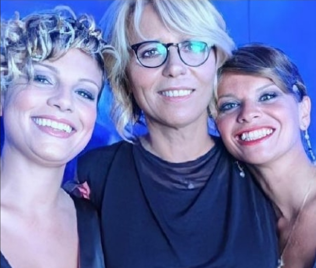 Maria De Filippi con Emma e Alessandra