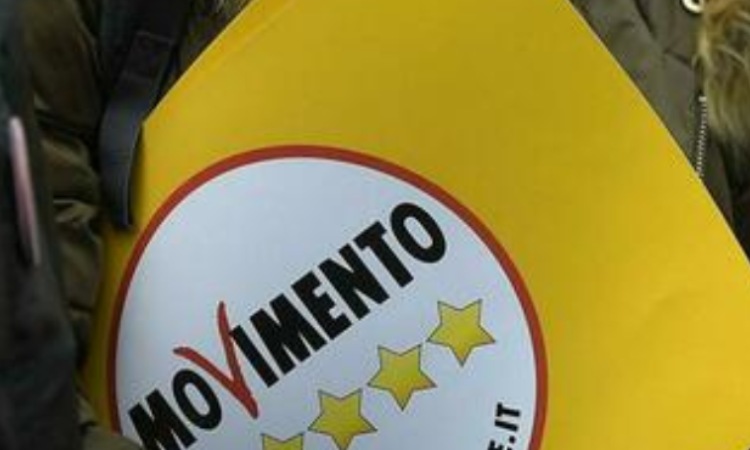 Stendardo del M5s