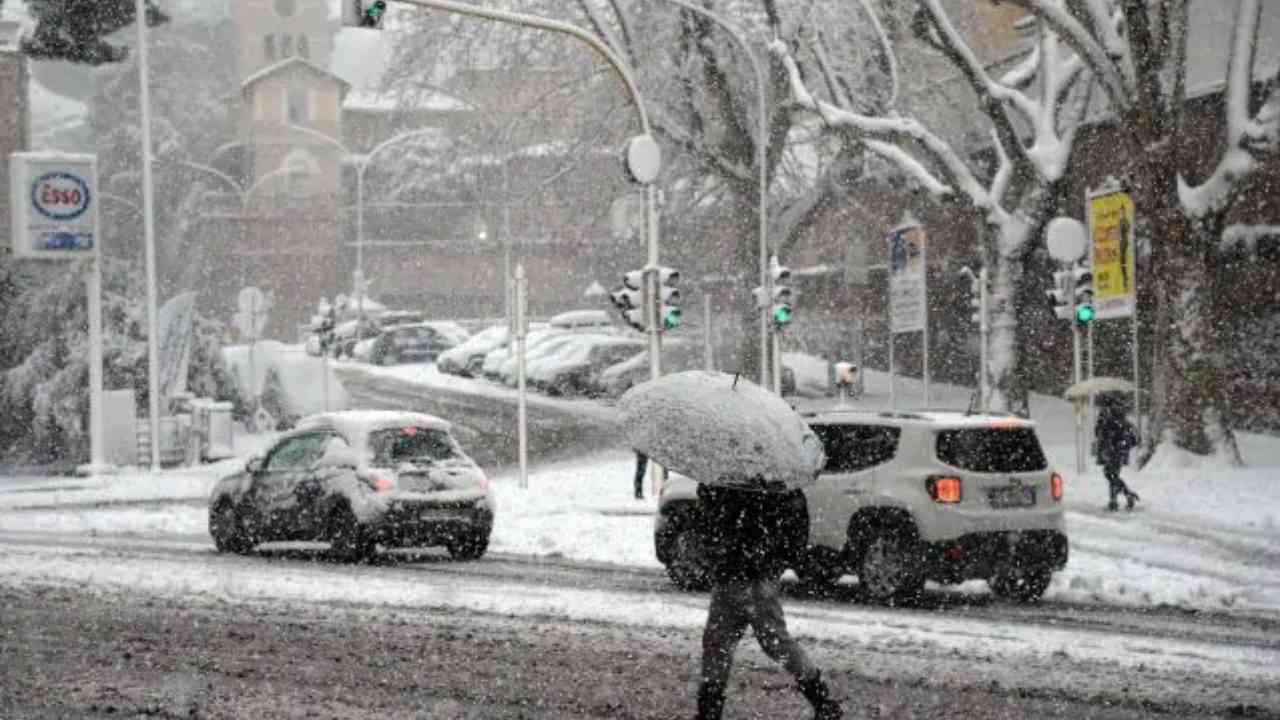 neve roma (web source)