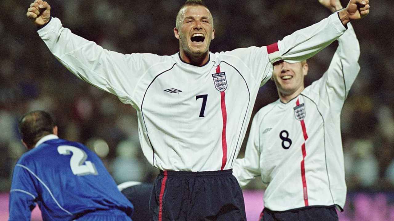 L'inglese Beckham con la maglia della nazionale