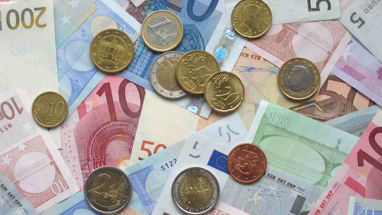 denaro italia (web source)