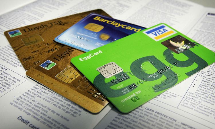 Tre carte di credito diverse tra loro