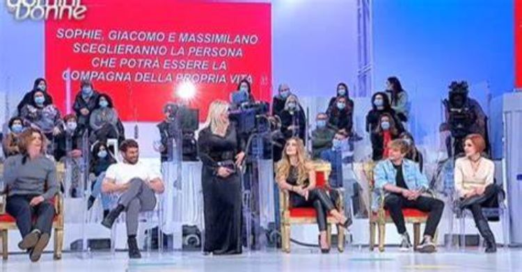 Studio Uomini e donne 