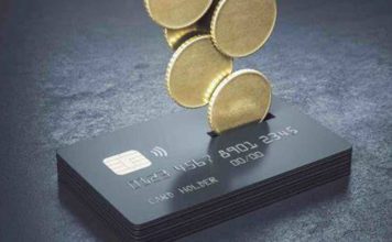 Cashback ed i rimborsi: senza di questa informazione sarete persi Un salvadanaio a forma di carte di credito