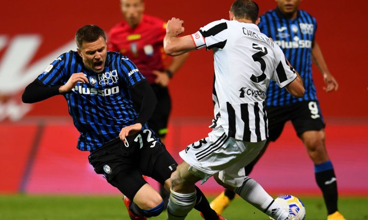 Chiellini durante la partita contro l'Atalanta