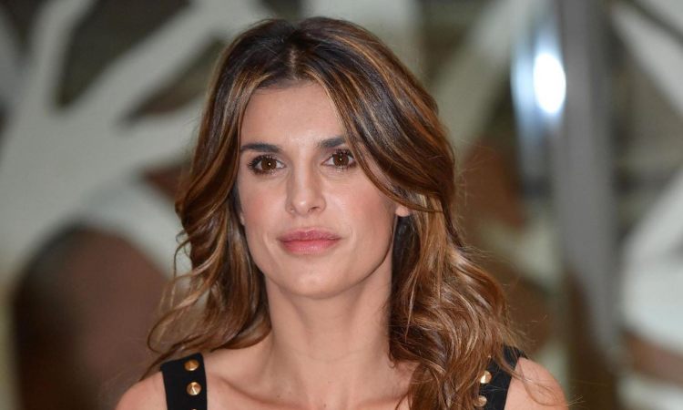 Elisabetta Canalis sorride 