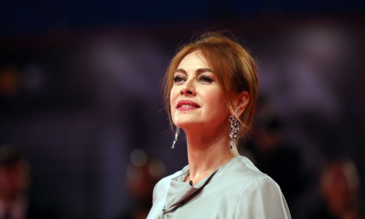 Elena Sofia Ricci in posa al 'Venezia film fest'