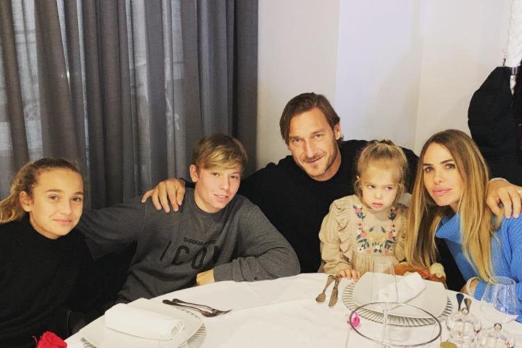 famiglia totti ilary blasi figli