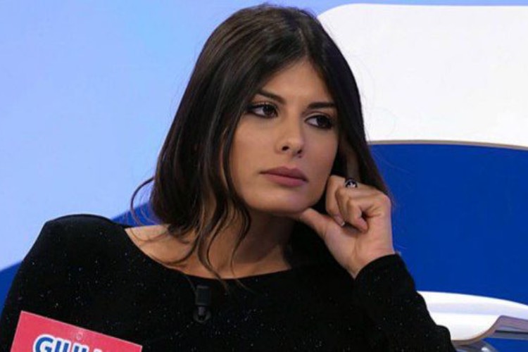 Uomini e Donne il lutto è dei più dolorosi