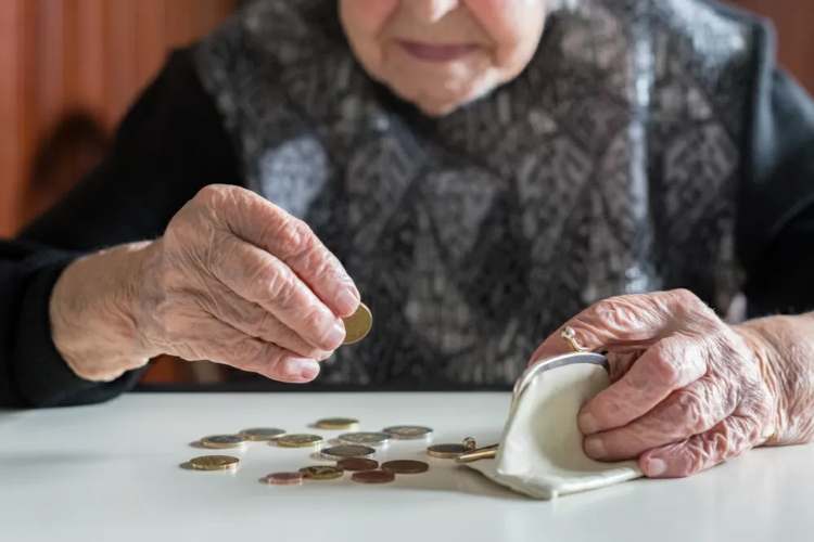 pensione anziani