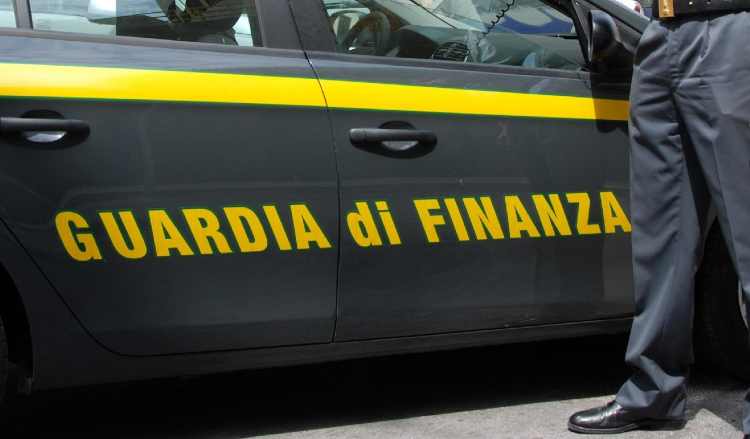 terlizzi guardia di finanza 