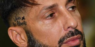 Fabrizio Corona serio