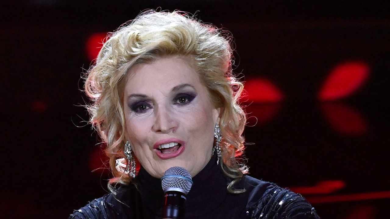 Iva Zanicchi canta