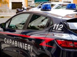 carabinieri auto