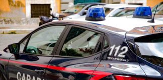 carabinieri auto