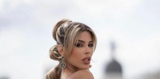 Oriana Marzoli scollatura esplosiva