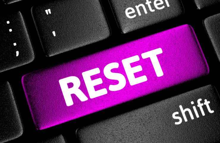 reset ai dati di fabbrica