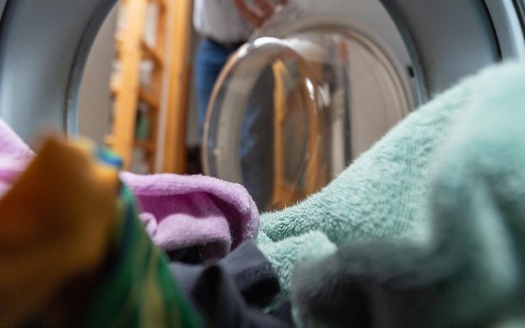 Come evitare che il bucato in lavatrice si rimpicciolisca