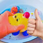 Disinfetta così giocattoli bambini