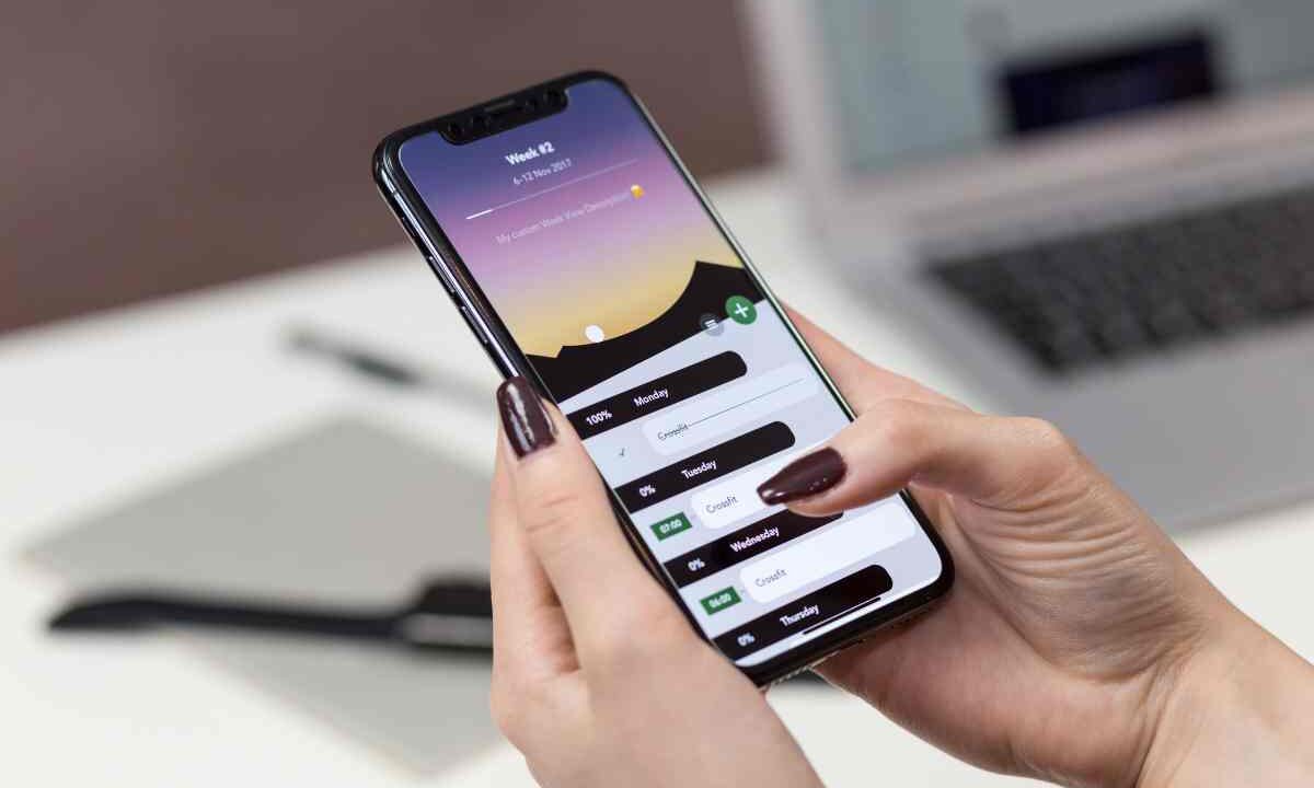 Elimina subito queste app: rubano password e dati della carta, tutti i dettagli