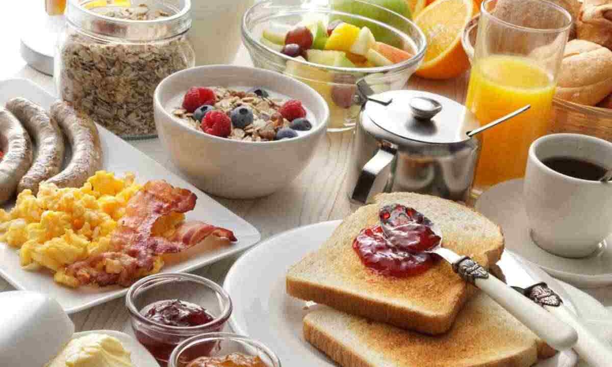 Se vuoi davvero dimagrire in tempo per la spiaggia fai colazione a quest'ora, tutti i dettagli