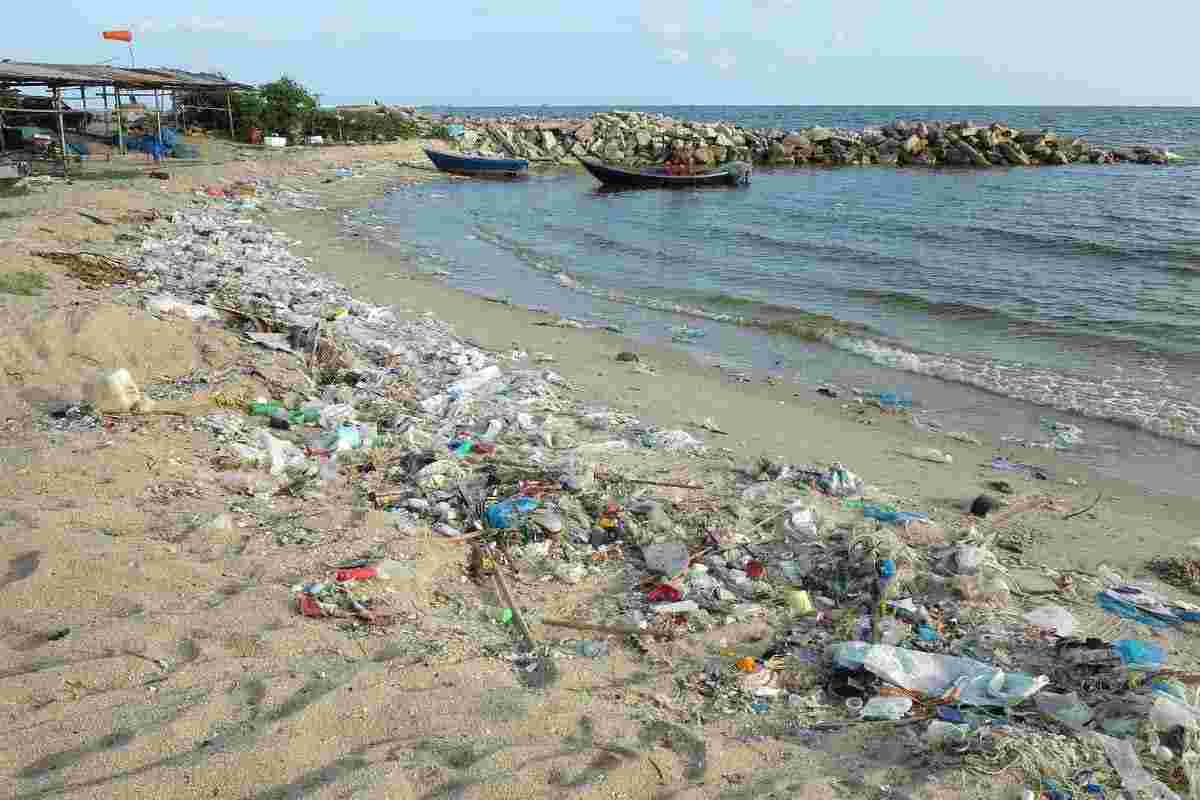 Attenzione a queste spiagge famosissime, rischi gravi infezioni se fai il bagno qui, tutti i dettagli