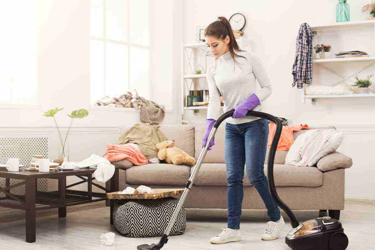 Pulizie di casa, l’ingrediente naturale che elimina calcare e batteri