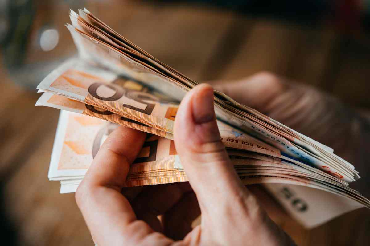 Aiuto immediato da 5000 euro, la novità che tutti aspettavano, tutti i dettagli