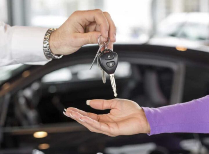 L’ultima novità che sta attirando l’attenzione è la Wuling Bingo, un modello elettrico del segmento B che combina prestazioni interessanti