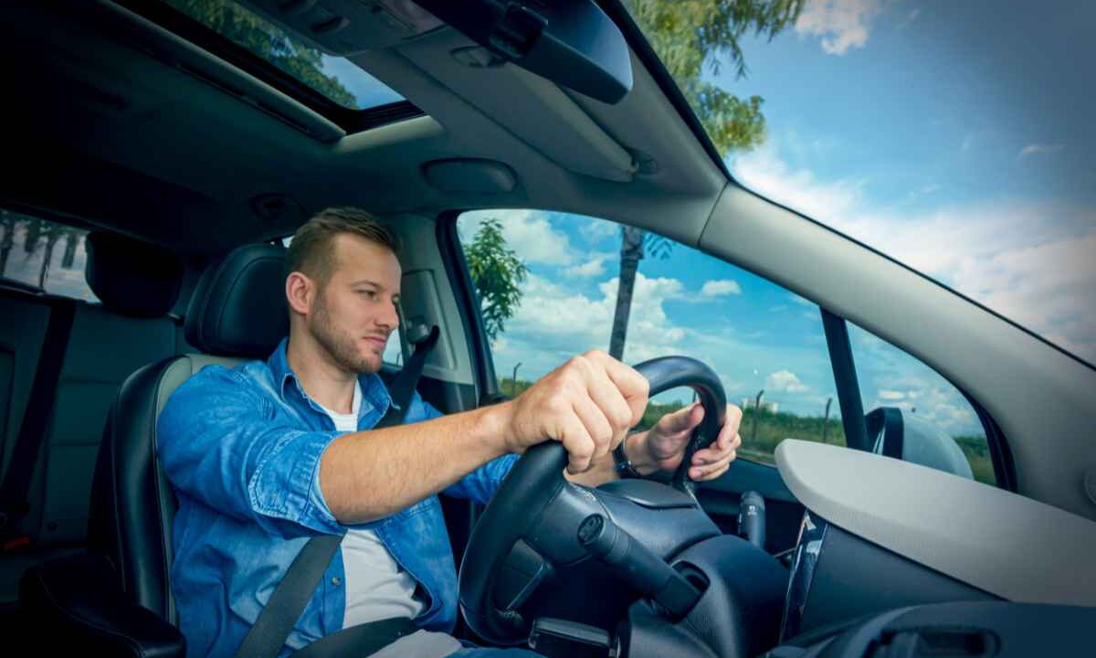 Guidare auto