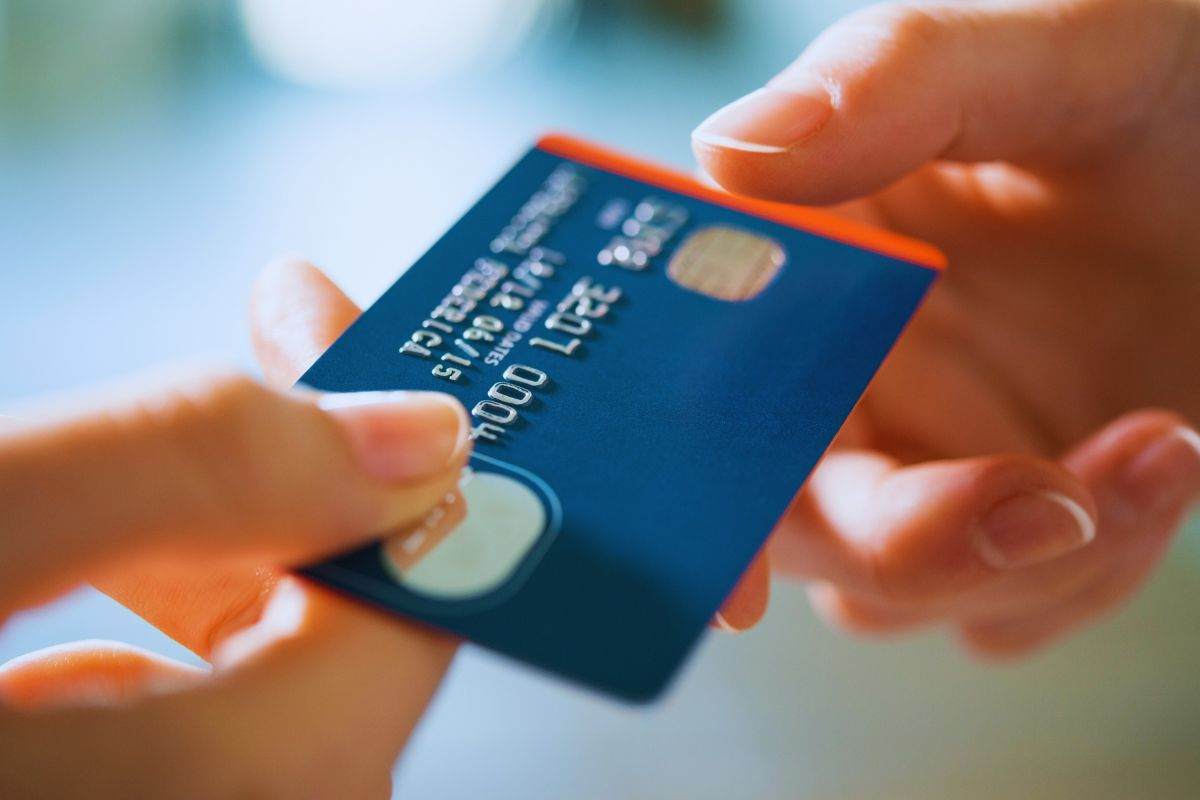 non correre rischi con le carte elettroniche in vacanza