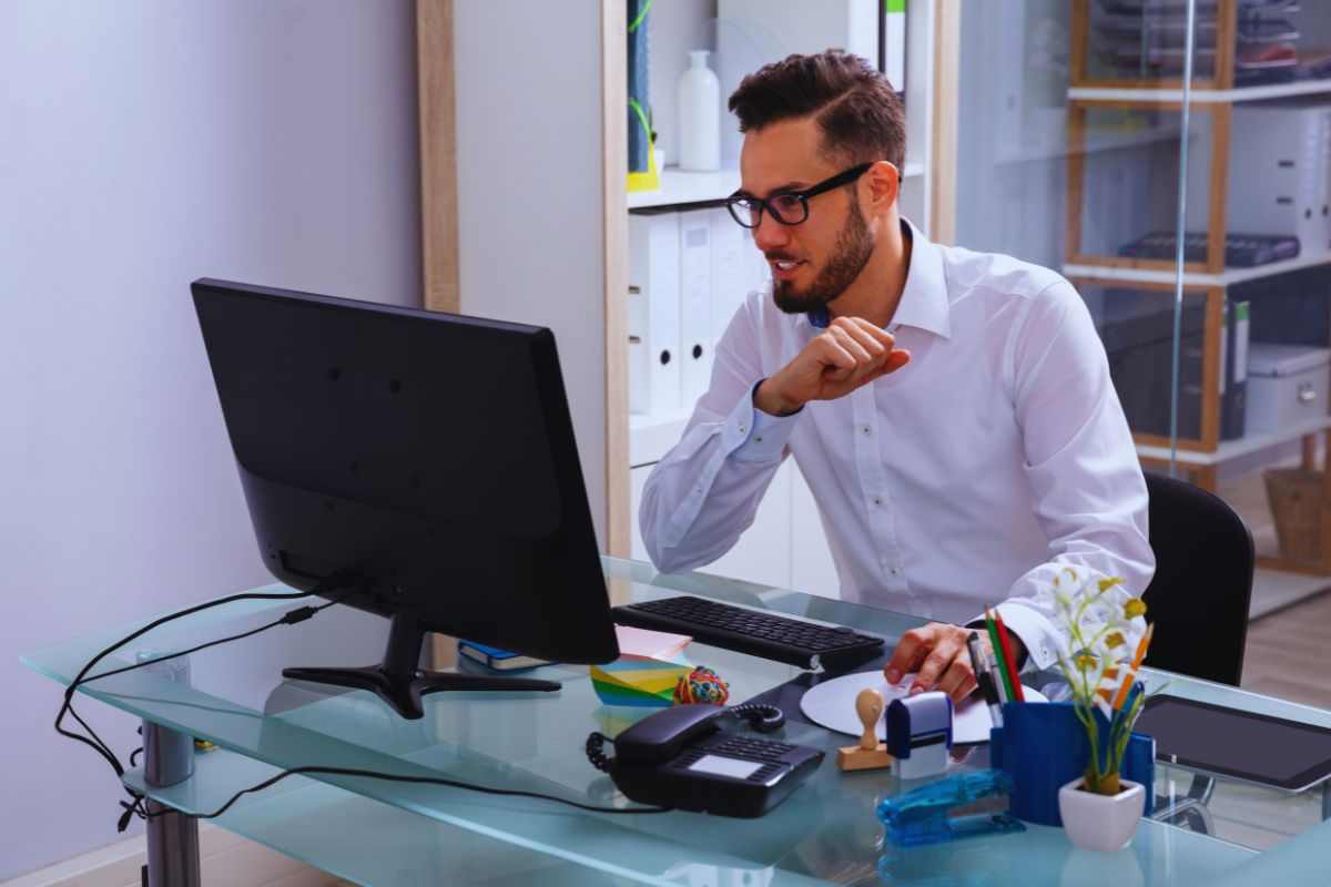 lavoro al computer e tutela dalle patologie