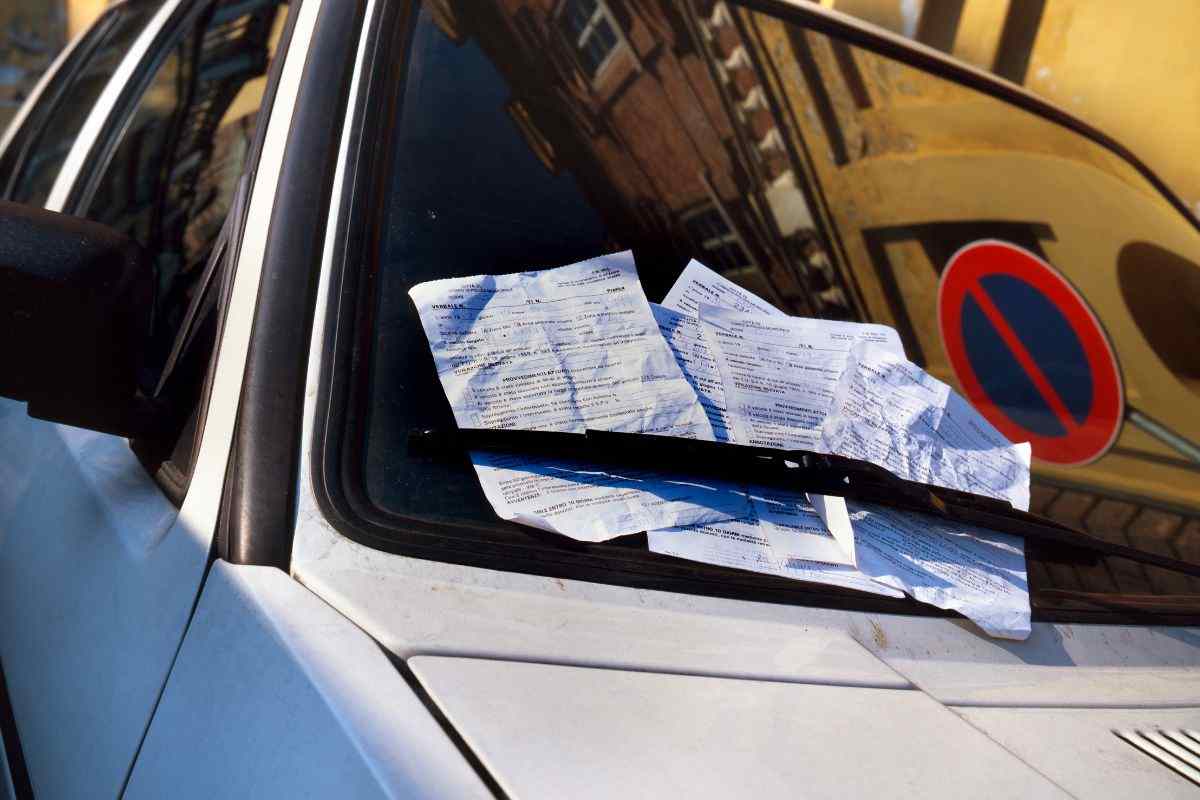 allarme automobilisti: arrivano multe a cause di una nuova regola sulla revisione