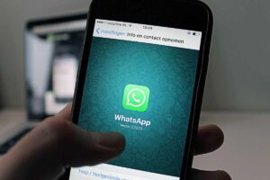 whatsapp: attenzione alla truffa prendono il controllo dell'account